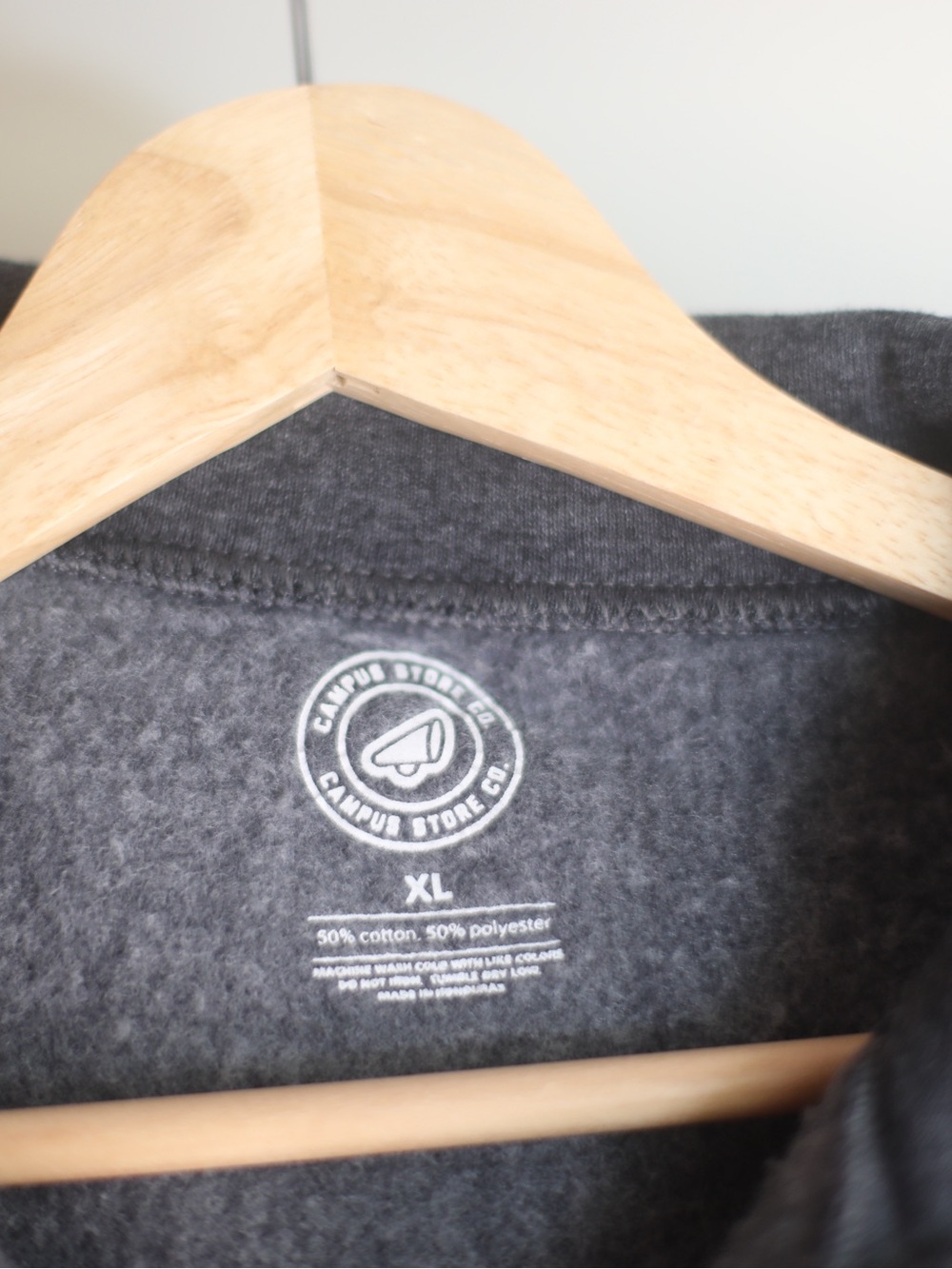 Charcoal Quarter-Zip Charleston Southern University Pullover Sweatshirt XL - Picture 5 of 6